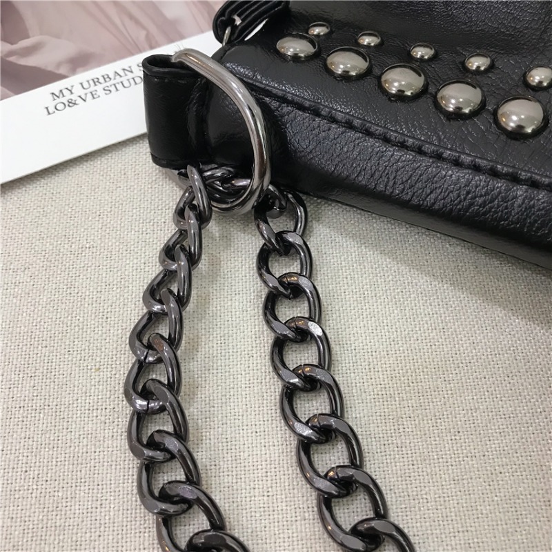 Women’s Rivet Decorated Casual Tote WB00132 (12)