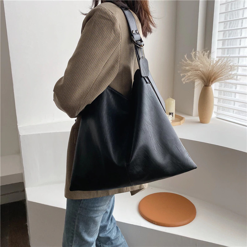 Wide Strap Women’s Hobo Bag WB-00151 (2)
