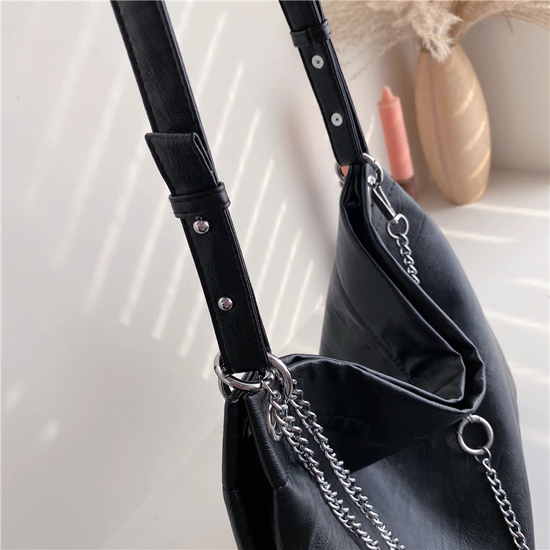 Women's Hobo Bag with Chain