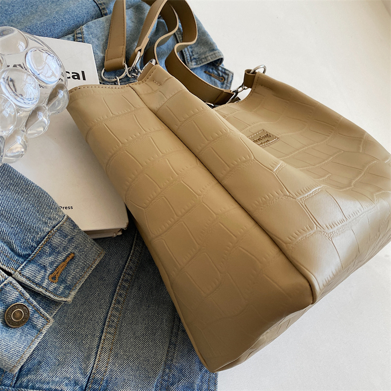 Large Shoulder Tote Bag (9)